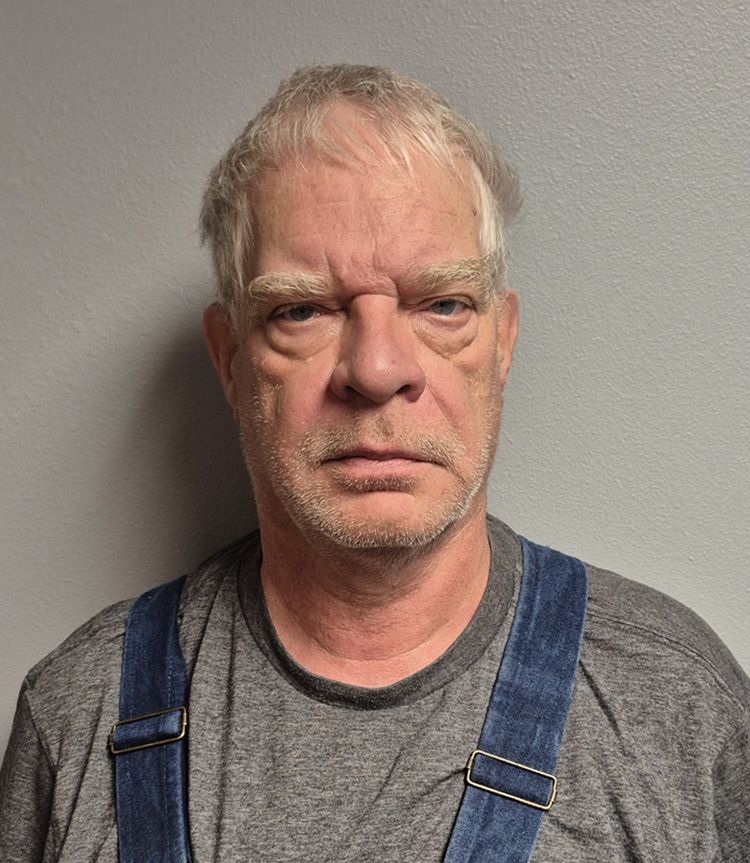 Most recent image of VANNOORT, MYRON LEE