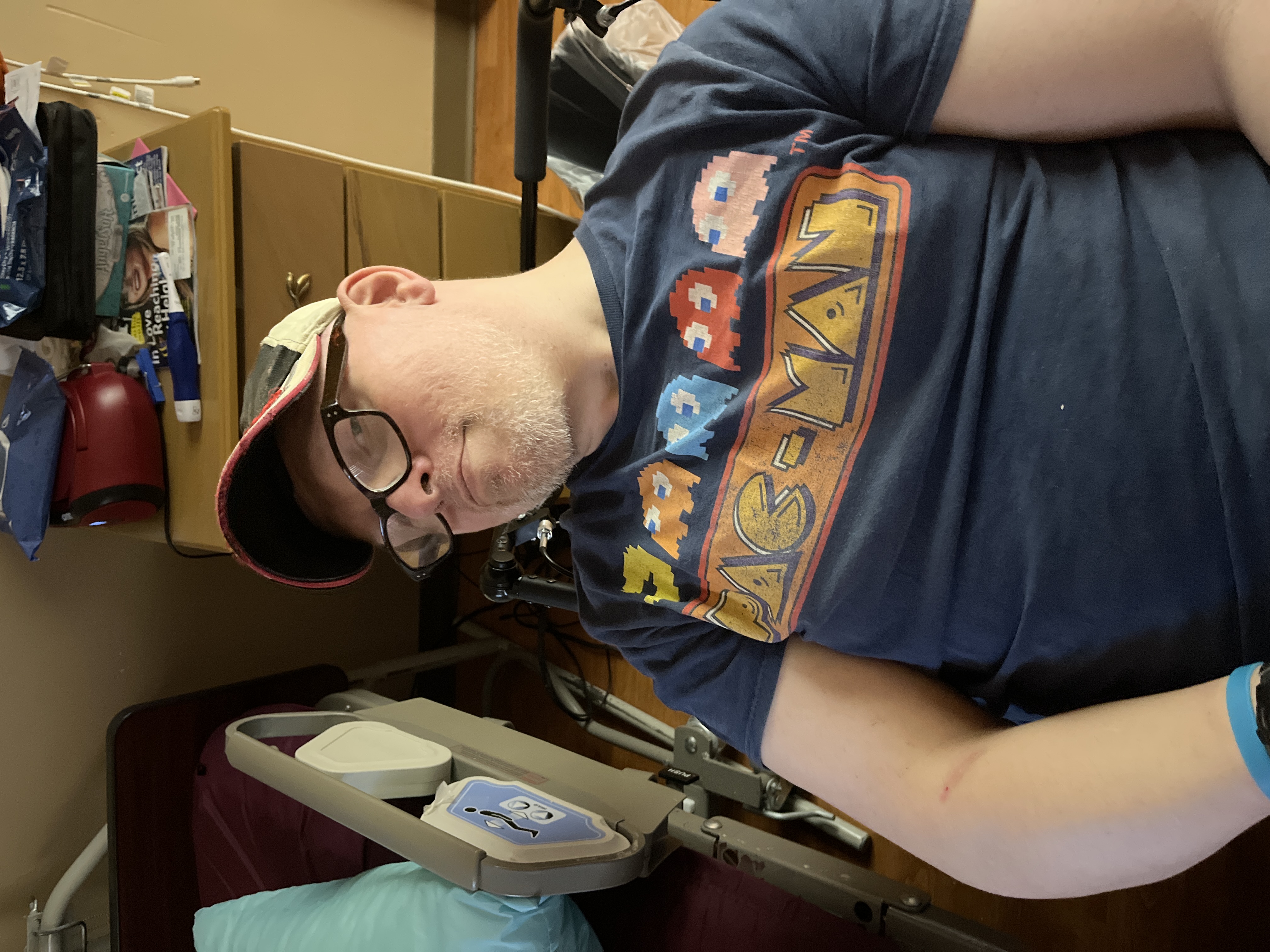 Most recent image of KNUTSON, AARON CHRISTOPHER