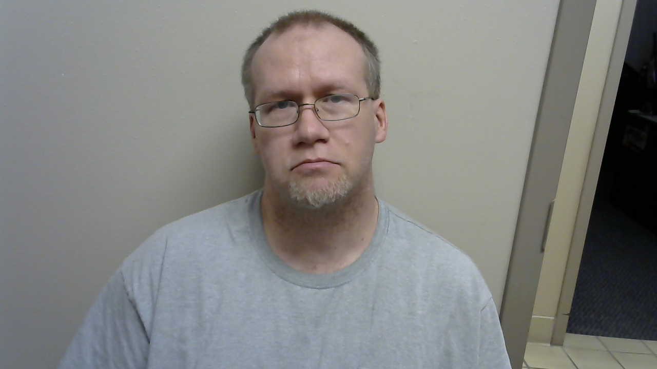 Most recent image of MERK, ANDREW LEE